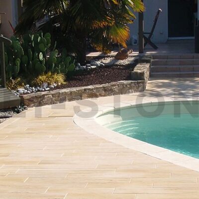 Carrelage extérieur pierre naturelle