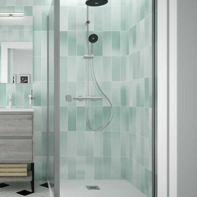 façade douche avec fixe salgar