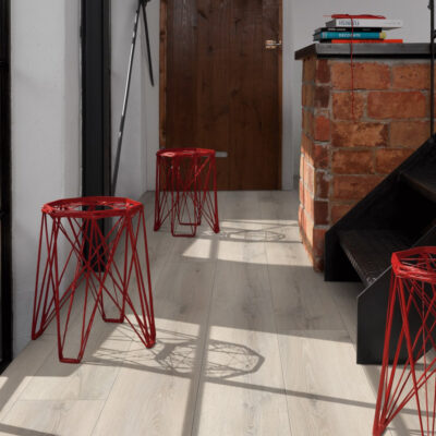 Parquet stratifié Chêne Askada chaulé blanc Chalet Trendtime 6 parador