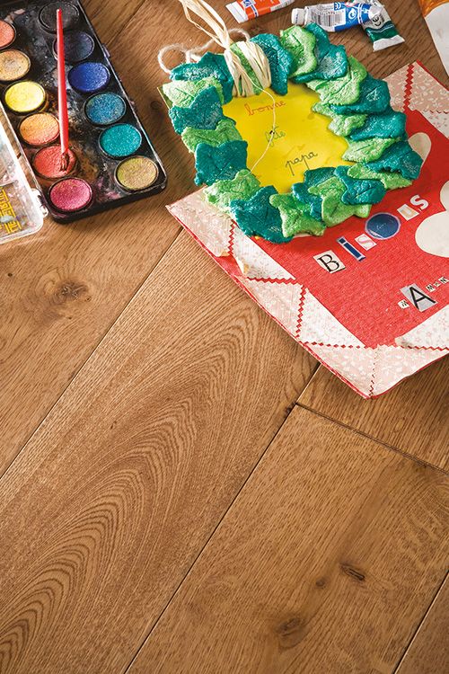 Parquet chêne massif Col.218 B Chêne Confort brun moka brossé verni mat TOP 3,2