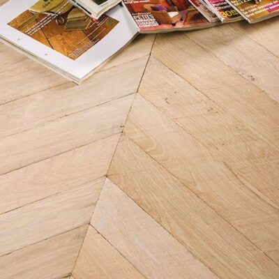 Parquet chêne massif PA 12 point de Hongrie 52,5° 21mm